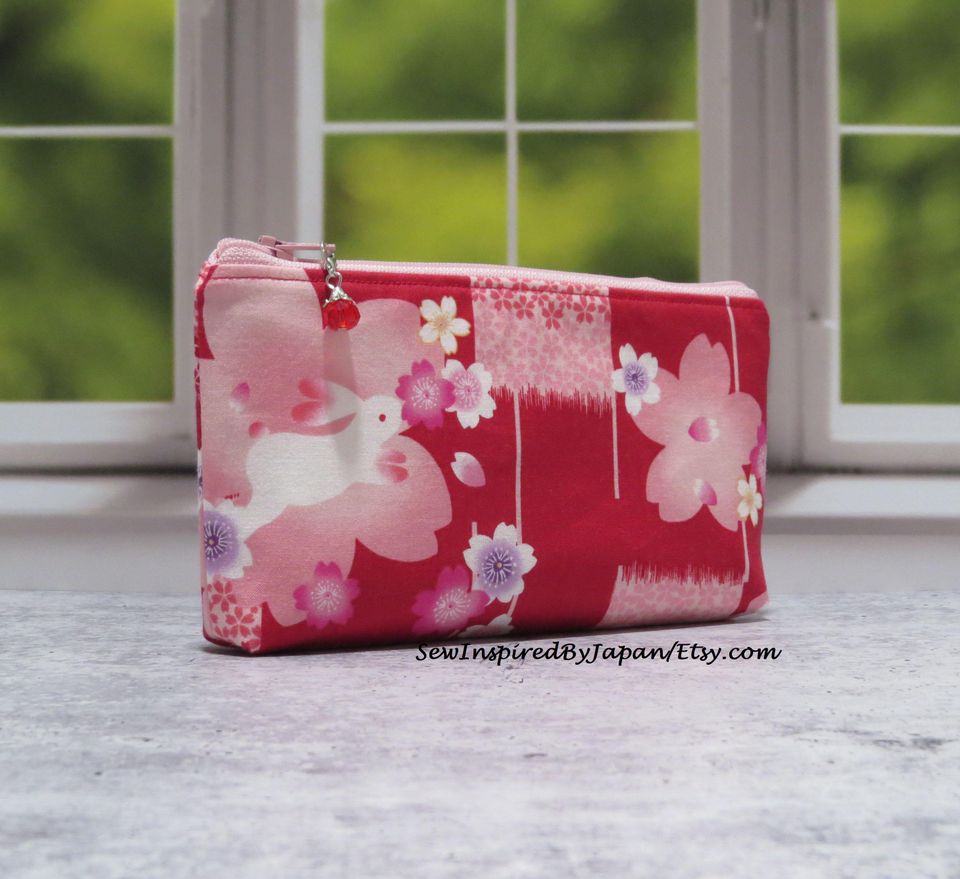 Japanese Zippered Reddish Pink Bag Rabbit Sakura 4 x 8