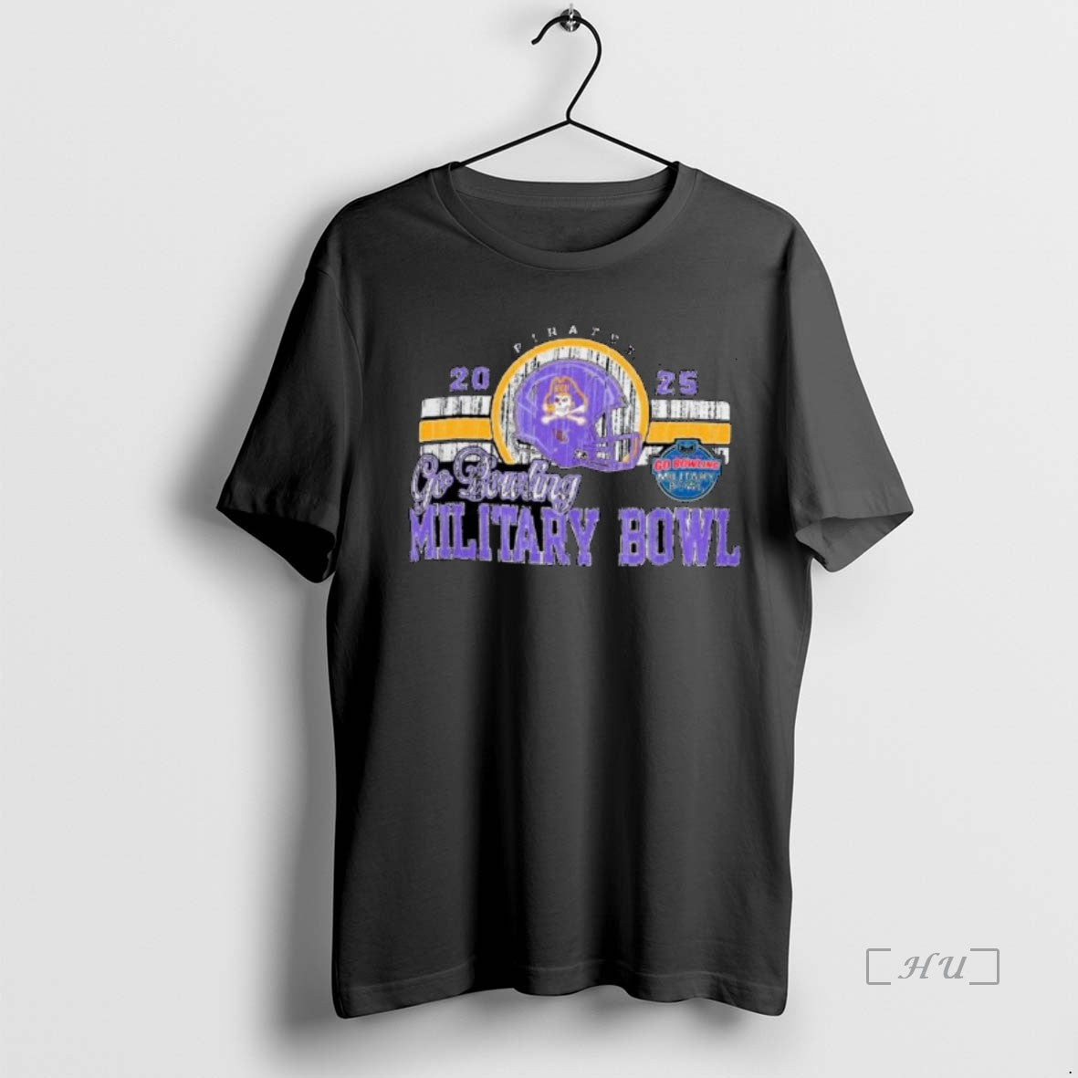Officials East Carolina Pirates 2025 Go Bowling Military Bowl Team Ornaments Premium T Shirts Sweater