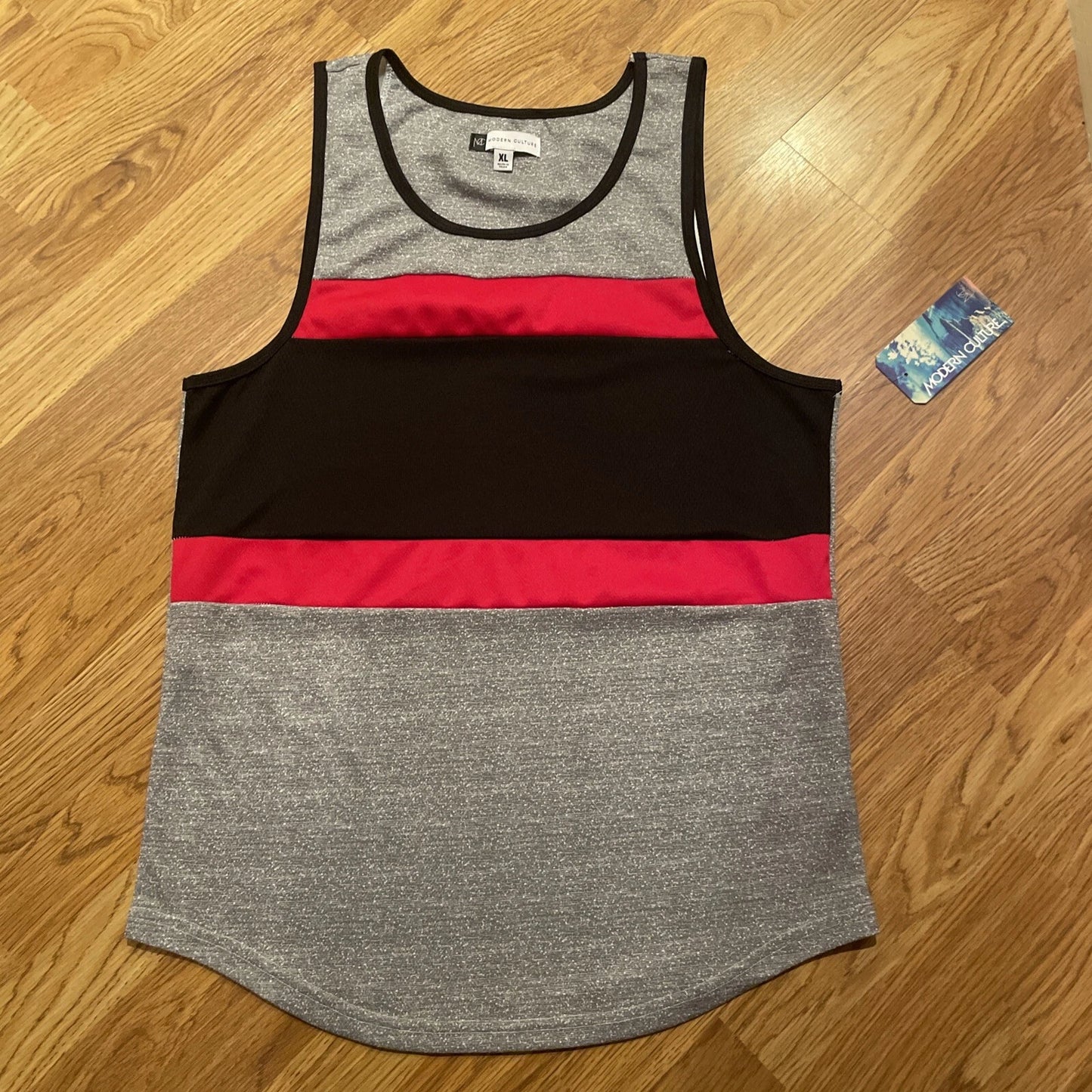 modern culture tank too size XL