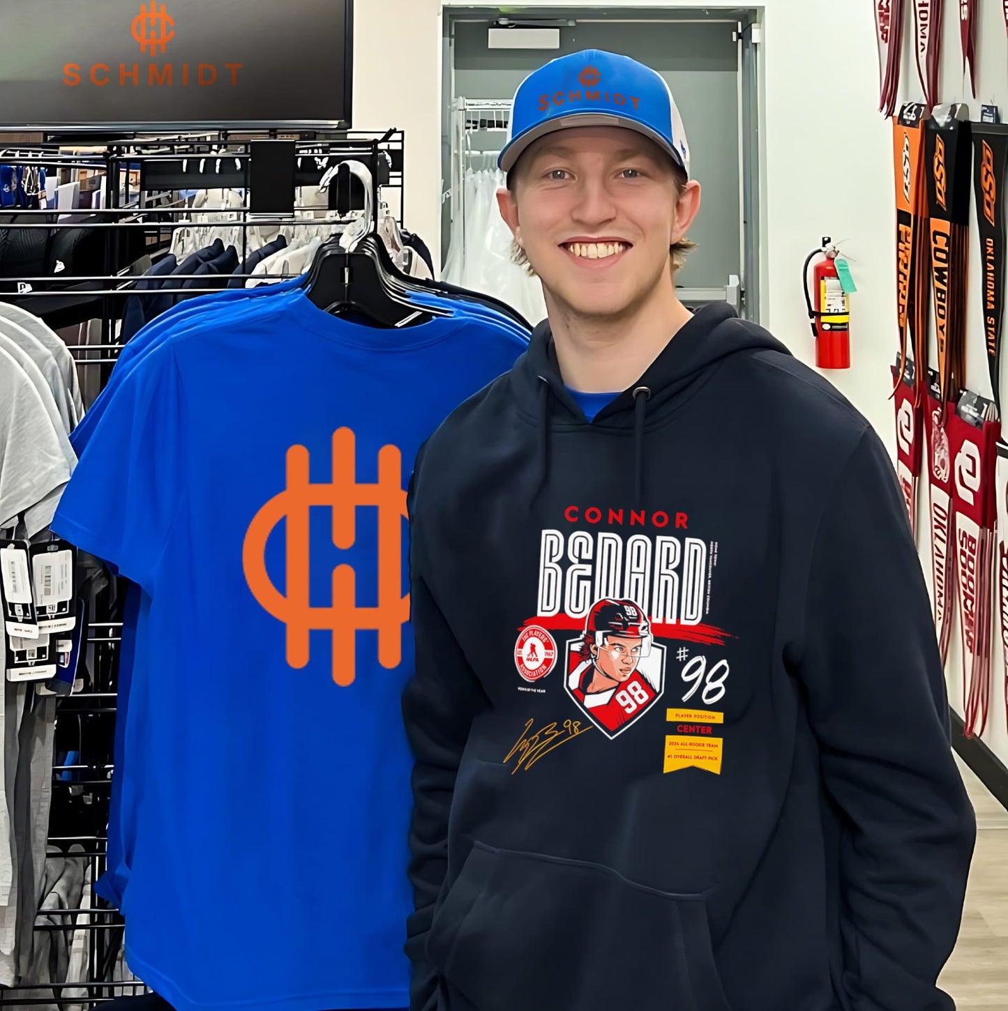 Connor Bedard Chicago Blackhawks Player Spotlight Name & Number shirt