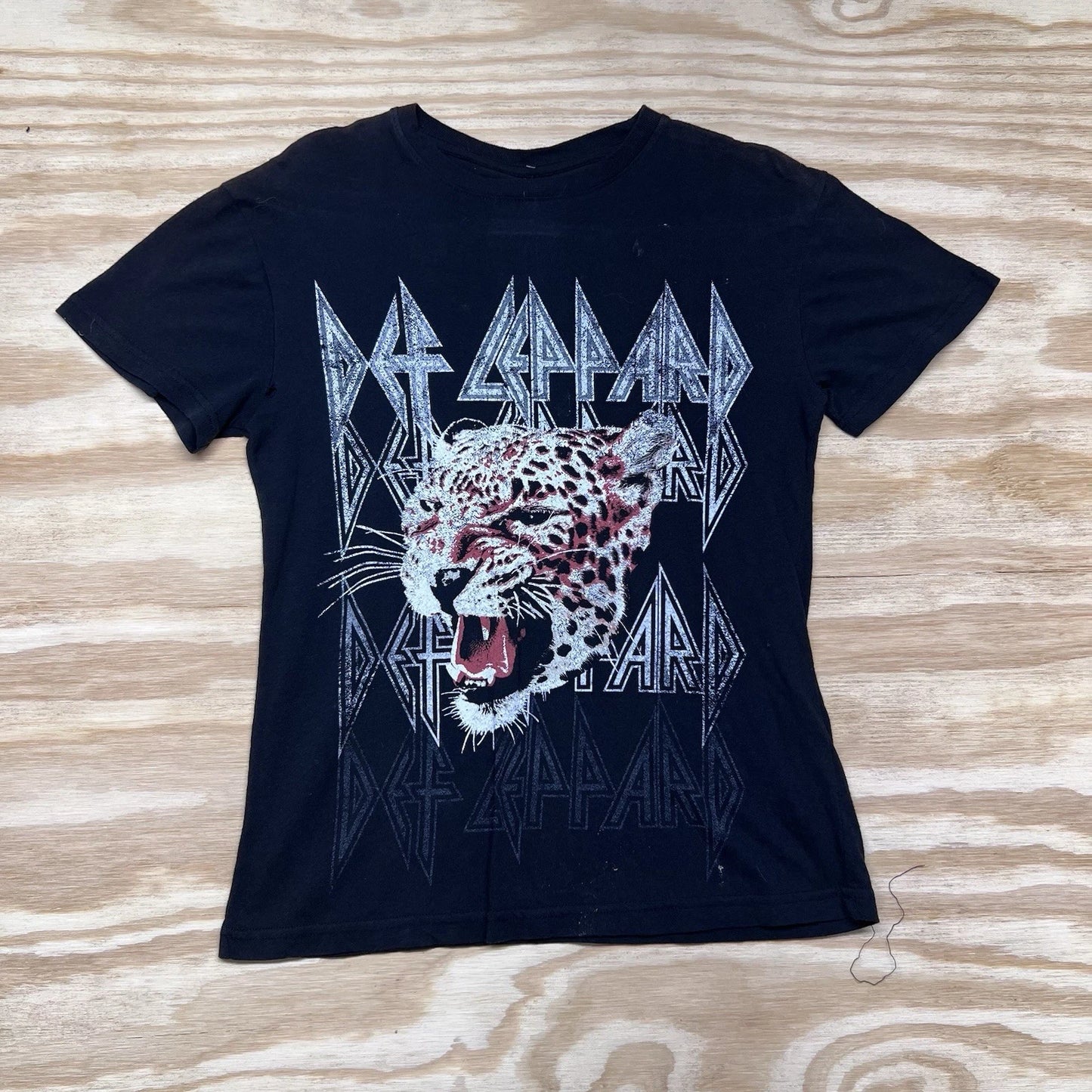 Def Leppard Rock And Roll Classic Band Music Black Modern Band Tee Sz X-Small