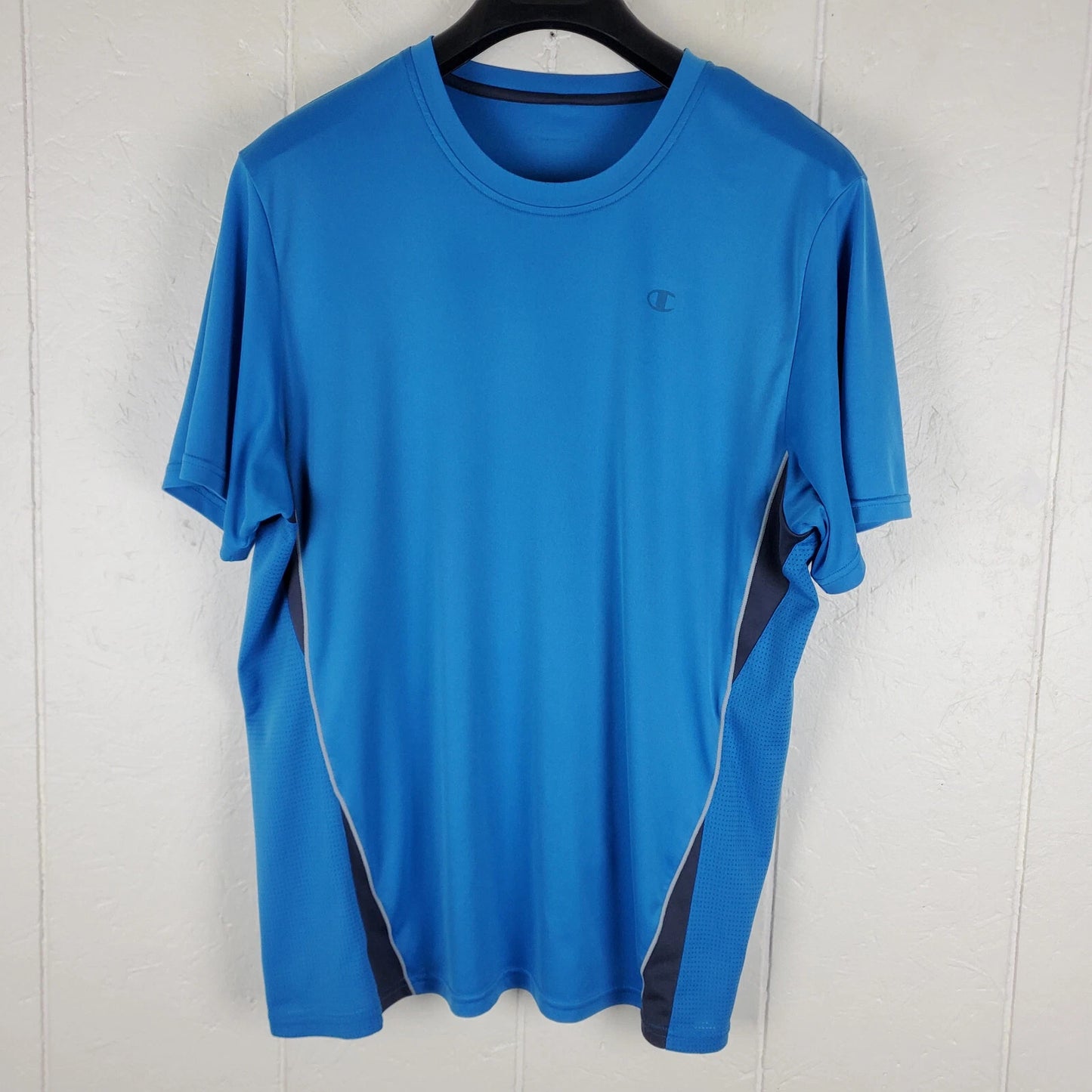 Champion Shirt Men Extra Large Blue Logo Crew Neck Short Sleeve Stretch Pullover